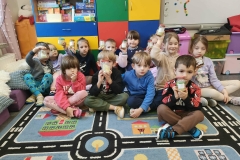 dfeca689-1169-4aec-979c-94edfbc9d28b