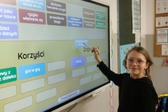 da8d88a5-4c51-4ed4-a98f-ab8b7564a13c