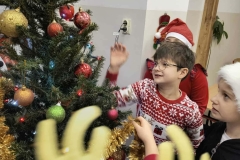 6fc07aab-40da-46be-8fed-41c3b512bd02