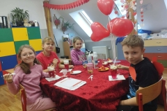 2dca3068-6efa-4b77-88d4-dcee1f0adb81